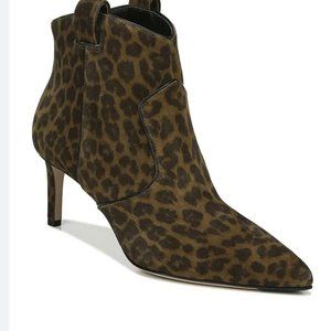 Veronica Beard Lexi Leopard print Suede Zip Booties - size 5 1/2